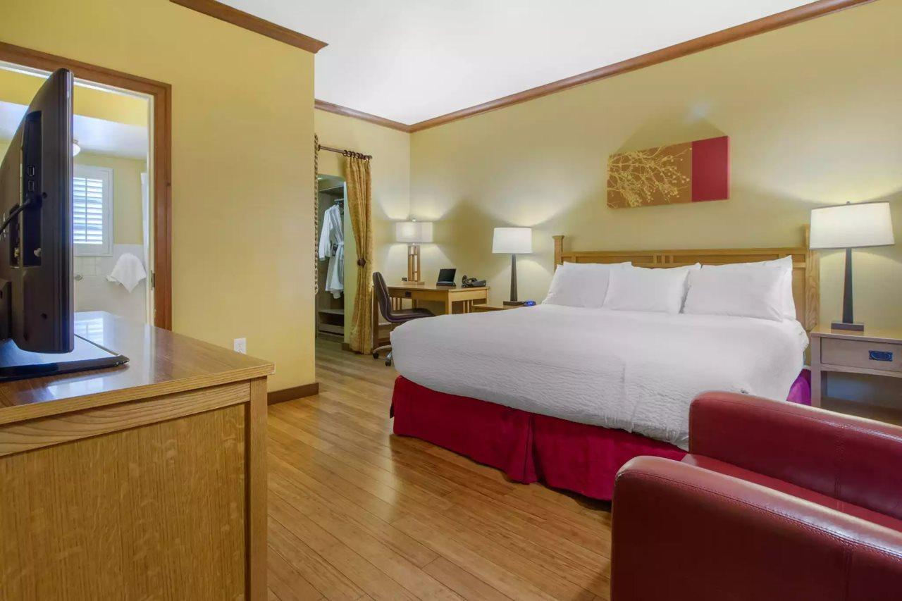 Inn Marin And Suites, Ascend Hotel Collection نوفاتو المظهر الخارجي الصورة